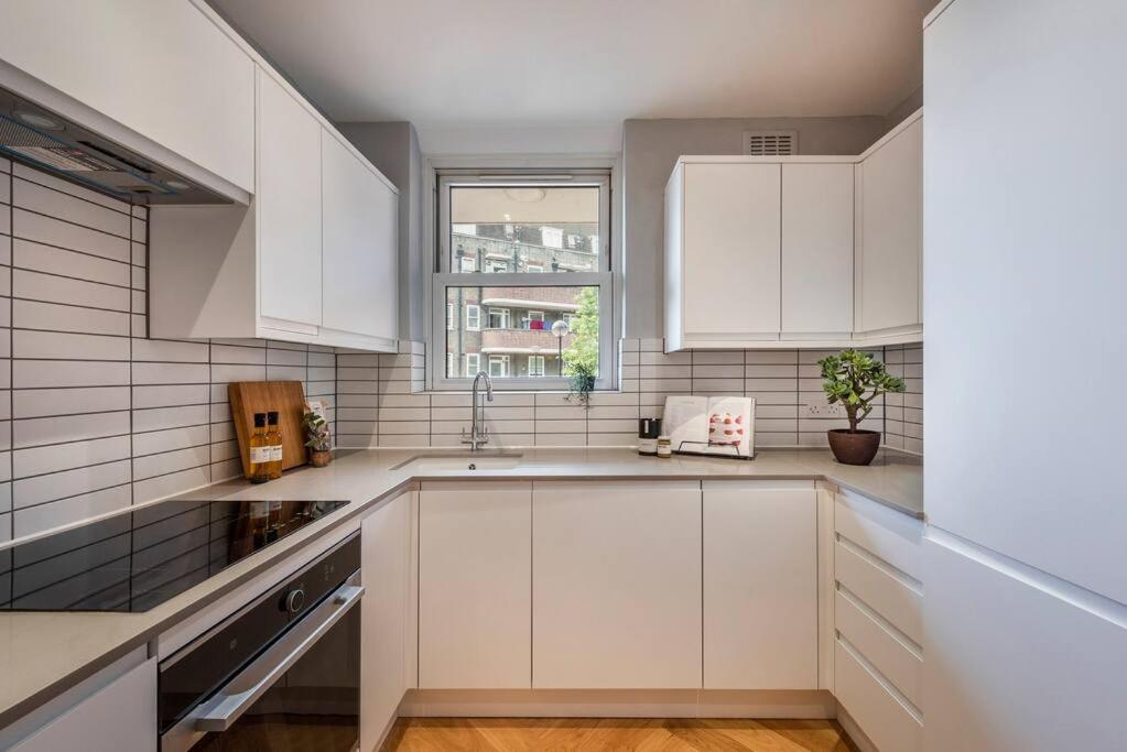 لندن Superb 2 Bed Apartment Near Camden Town Free Wifi المظهر الخارجي الصورة